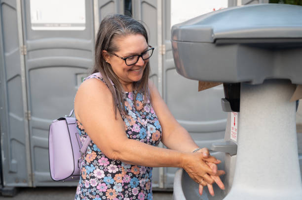 Best Portable toilet rental cost  in Sparta, MO